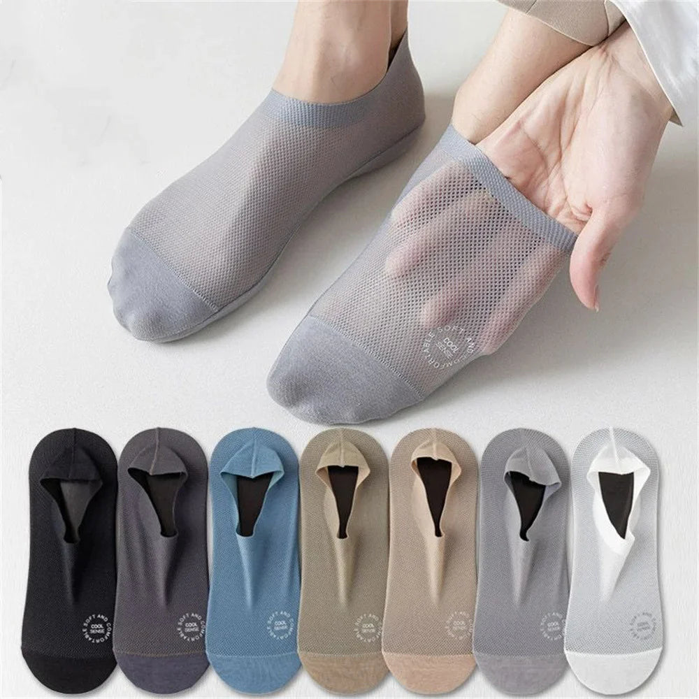 Breathable 6-Pack Invisible Ice-Silk Mesh Socks for Men – Stay Cool, Comfortable, and Secure with Non-Slip Grip!